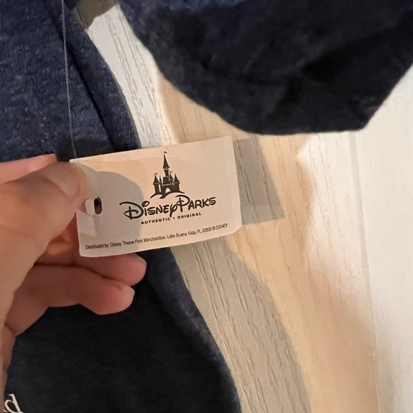 FINAL PRICE NWT Disneyland Resort T Shirt - Picture 4 of 4